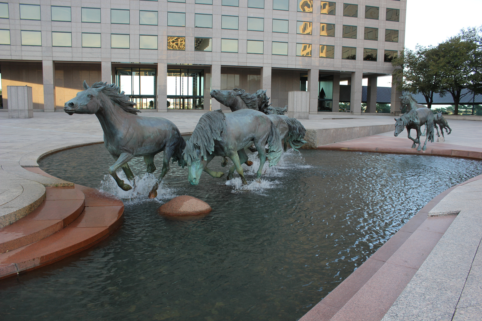 Wondering What to Do in Texas? Irving has this neat statue ... photo by CC user texasbackroads on Flickr