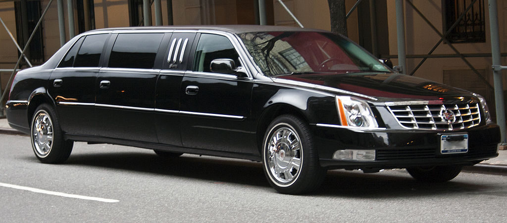 There are many reasons Why You Should Hire a Limo Even When You're in Your Own Town