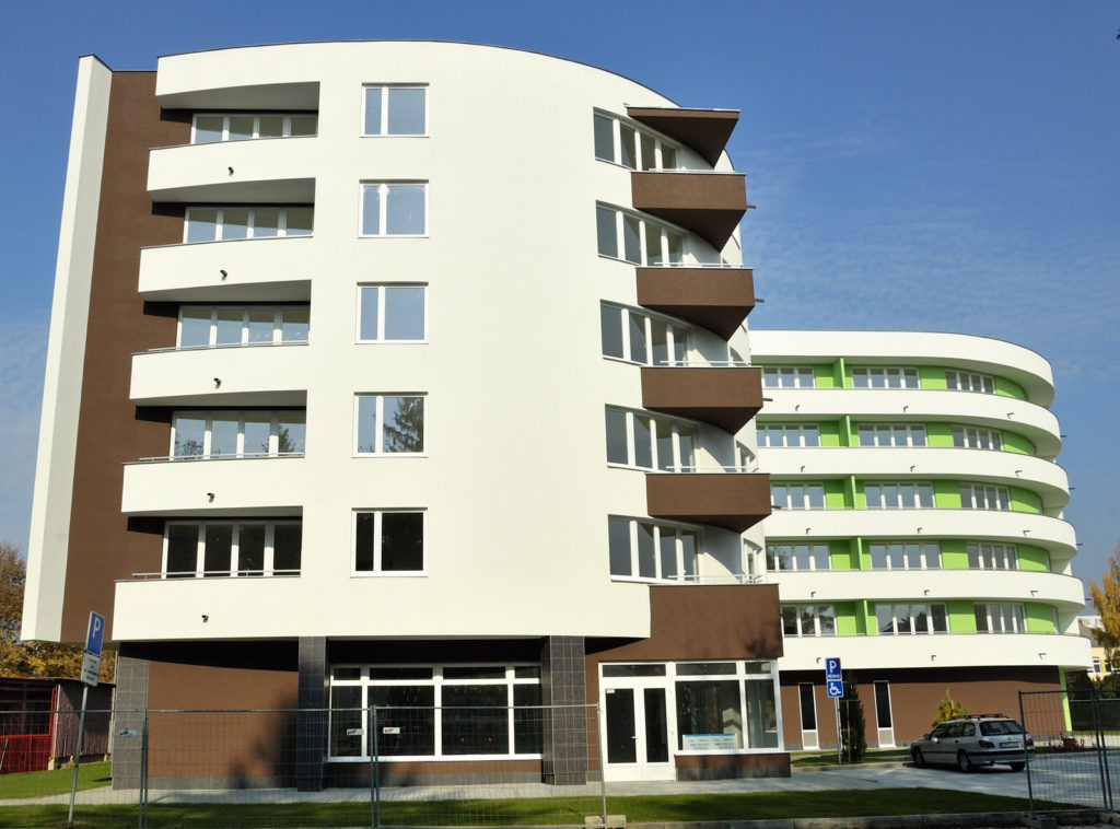 New_apartments_in_Senica